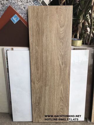 Gạch giả gỗ 30x90 Royal giá rẻ tồn kho