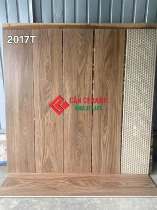 Gạch 20x100 vân gỗ Trung Quốc màu nâu nhạt 17T