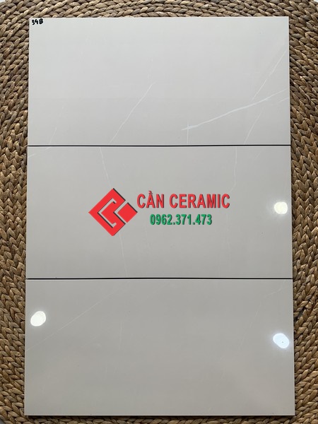gạch 30x60 b&oacute;ng k&iacute;nh m&agrave;u kem Thạch B&agrave;n