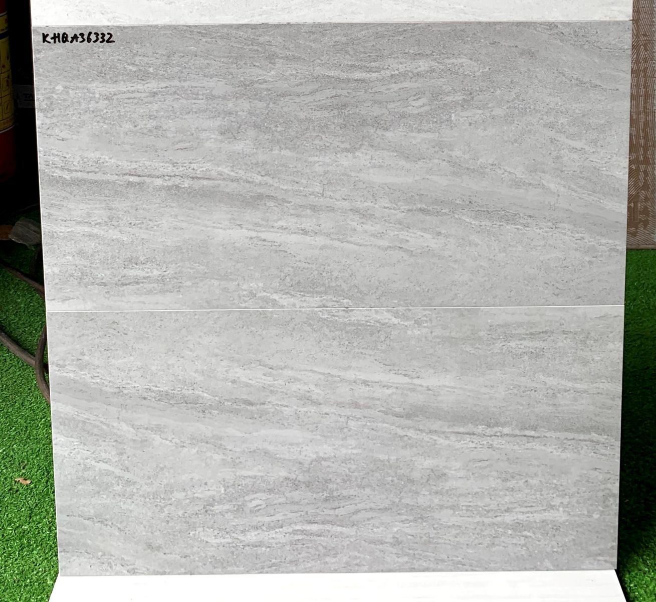 đ&aacute; mờ 300x600 TTC ốp tường đẹp
