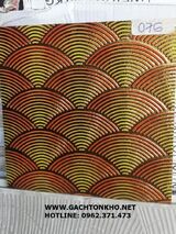 Gạch nhũ vàng cánh quạt 30x30 ms65