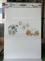 Gạch ốp tường nhà vệ sinh 30x60 màu trắng KHI3603