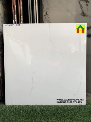 Đá bóng kiếng 60x60 chống trầy