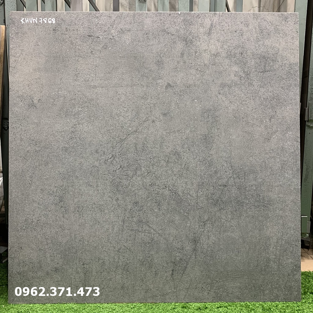 gi&aacute; gạch l&aacute;t nền nh&aacute;m mờ